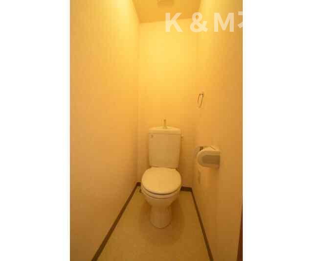 トイレ　ゆったりとした空間のトイレです