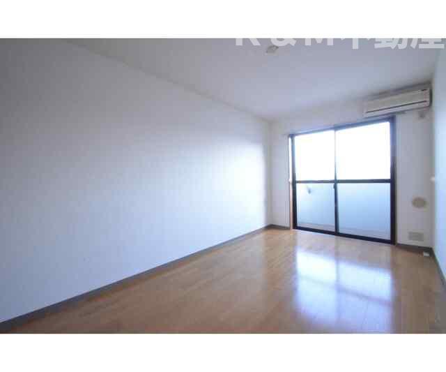 居室・リビング　使いやすいリビングです