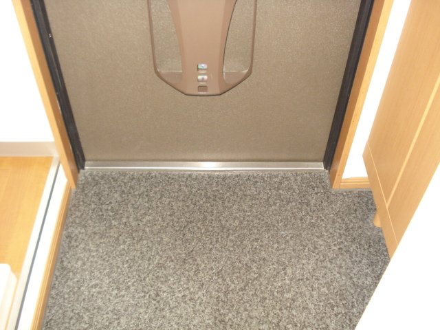 セキュリティ　玄関