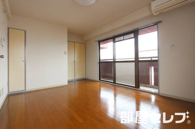 居室・リビング　３Ｇ号室内装写真参照