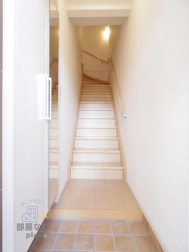 玄関　※同仕様写真です