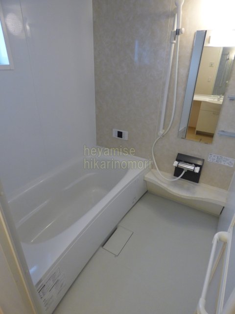 バス・シャワールーム　※写真は別号室