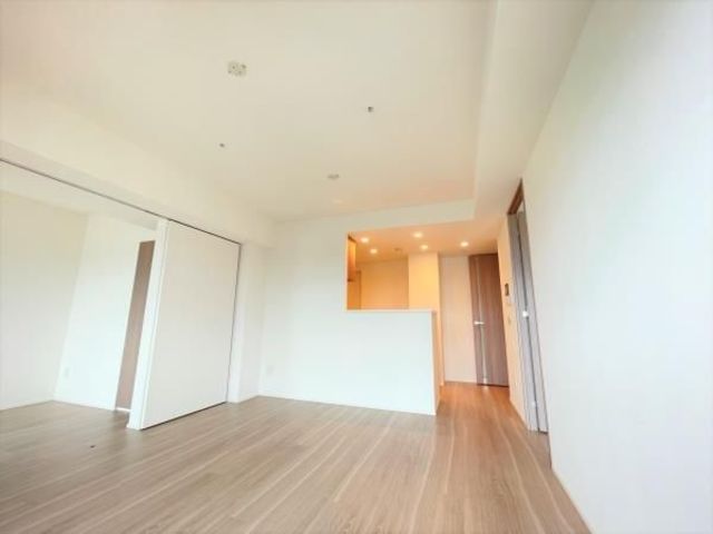 居室・リビング　別部屋参考写真です