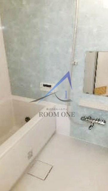 バス・シャワールーム　お風呂です。