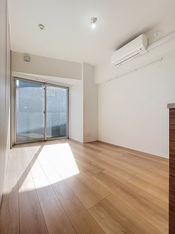 居室・リビング　ゆったりとした居間です