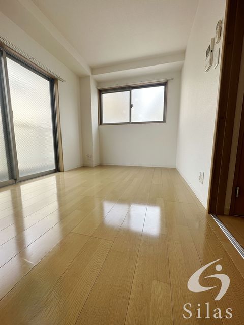 居室・リビング　同仕様