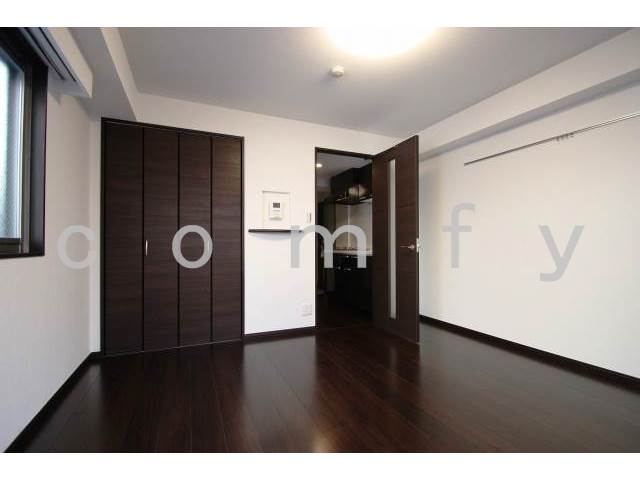 その他部屋・スペース　スタイリッシュなフローリング