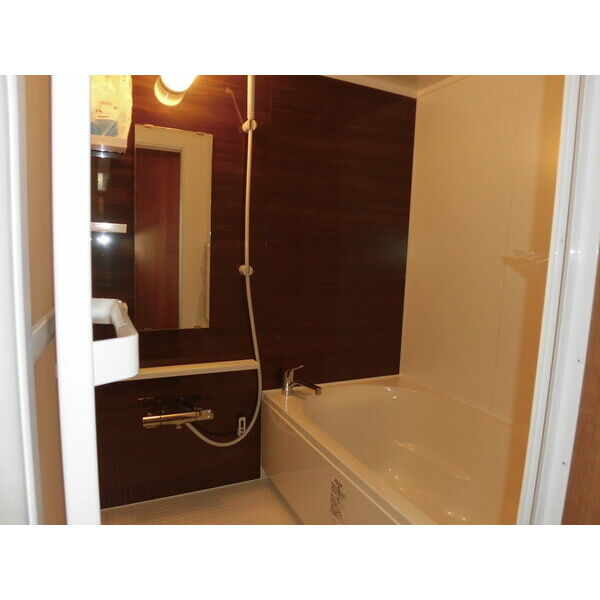 バス・シャワールーム　別室の参考写真です。※現況優先