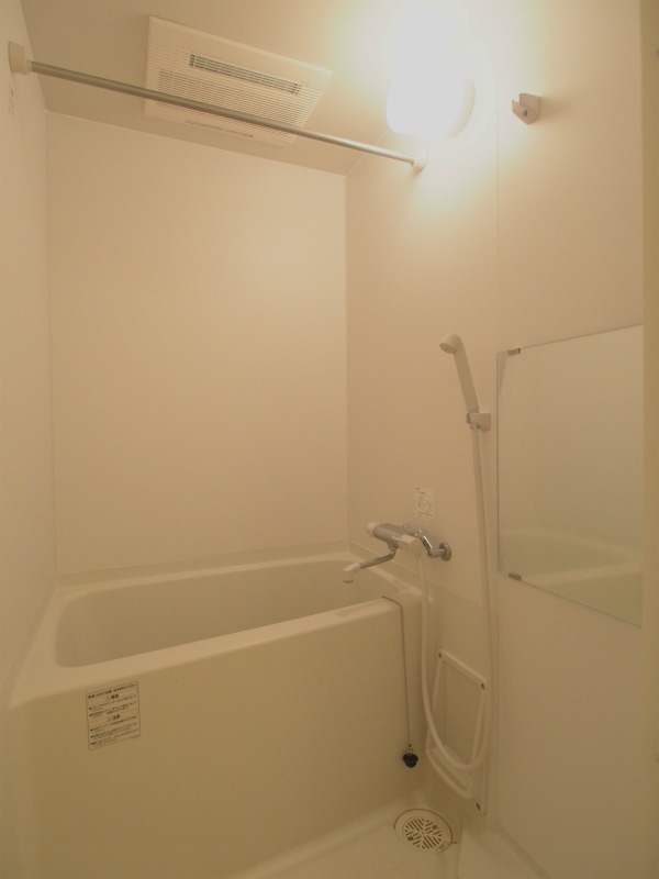 バス・シャワールーム　※反転タイプのお部屋