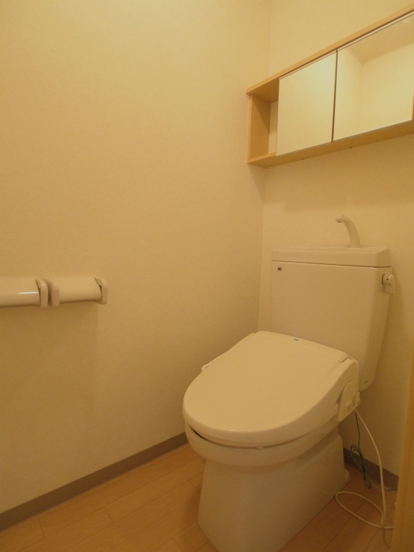 トイレ　※反転タイプのお部屋