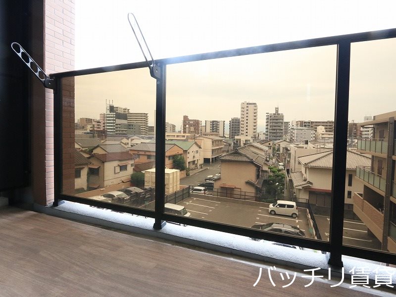 バルコニー　※室内写真等は別号数の為、現状優先となります。
