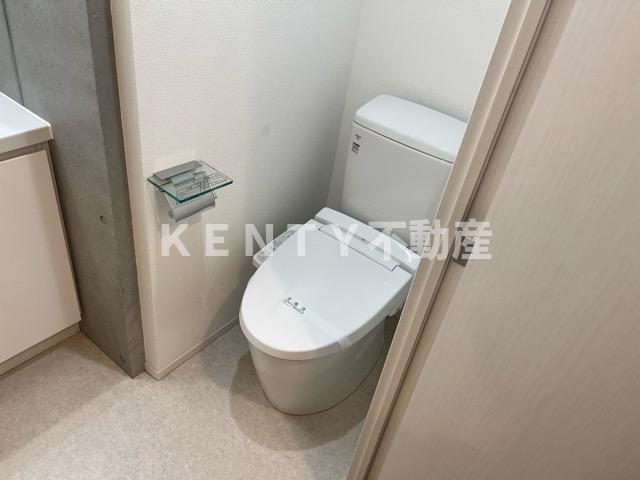 トイレ　落ち着いたトイレです