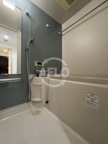 バス・シャワールーム　CITY SPIRE十三東　浴室