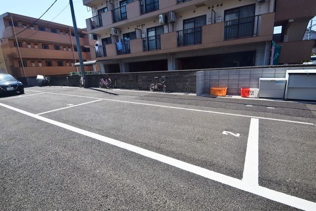 駐車場　★駐車場です★