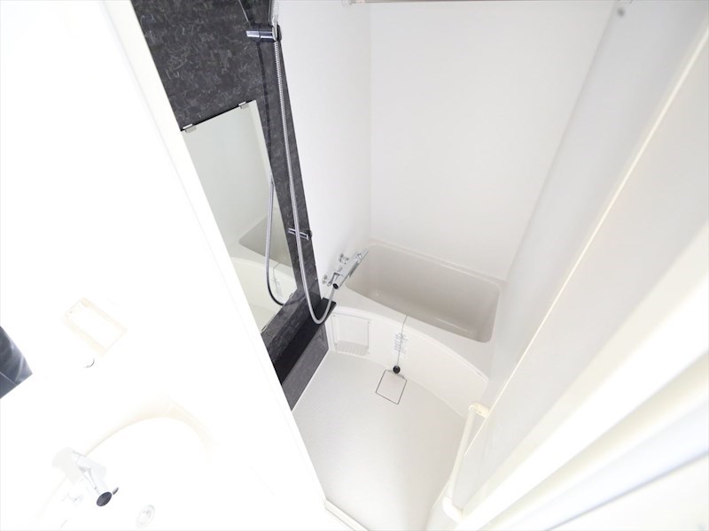 バス・シャワールーム　バスルーム　浴室暖房乾燥機付き