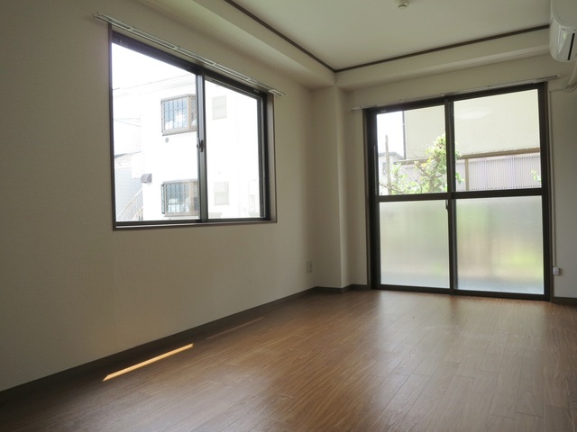 居室・リビング　広ーーいお部屋♪