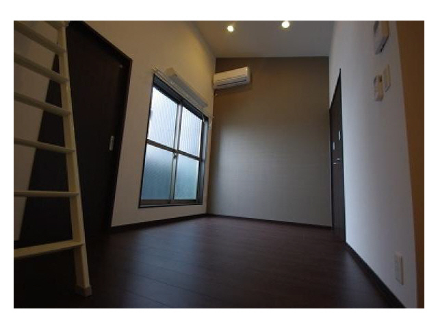 居室・リビング　写真は同マンションの他のお部屋の写真です