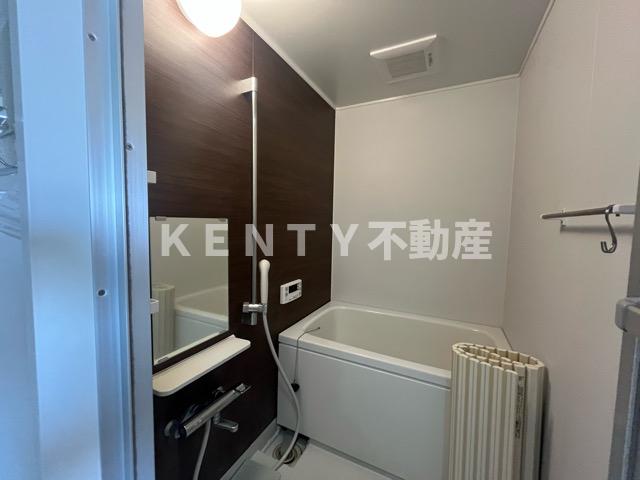 エントランス　清潔なエントランスです