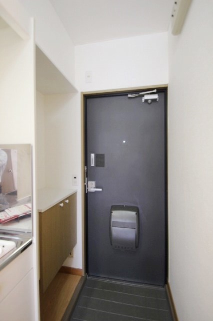 玄関　同物件別室