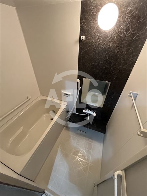 バス・シャワールーム　アプローズ今里　浴室