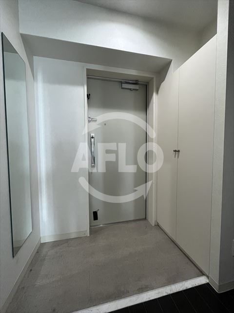 玄関　アプローズ今里　玄関