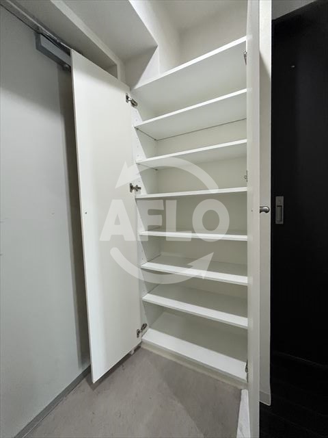 収納　アプローズ今里　シューズボックス