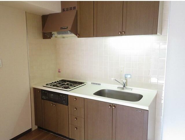 キッチン　広々としたキッチンです♪