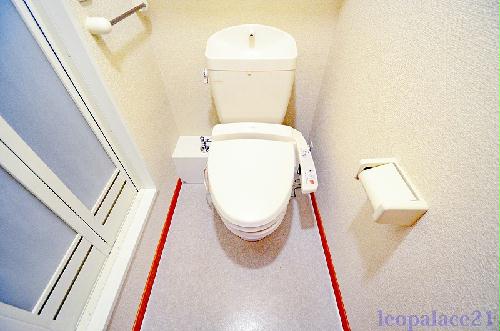 トイレ　トイレスペースです。