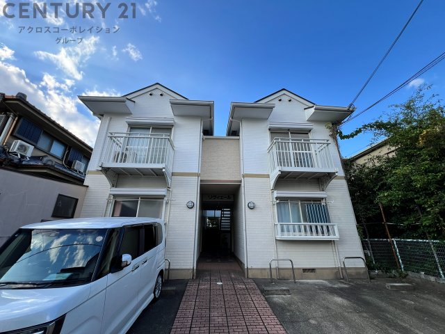 建物外観　敷地内駐車場あり