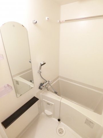 バス・シャワールーム　詳細は、RISUMO江坂本店→06 6155-7137まで♪