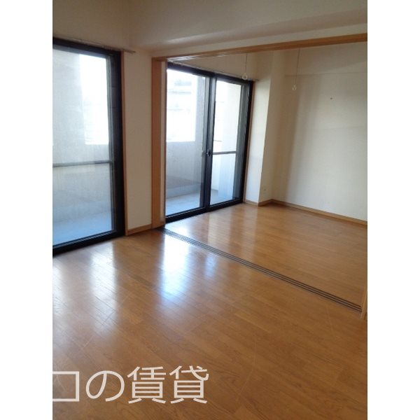 居室・リビング　別号室イメージ