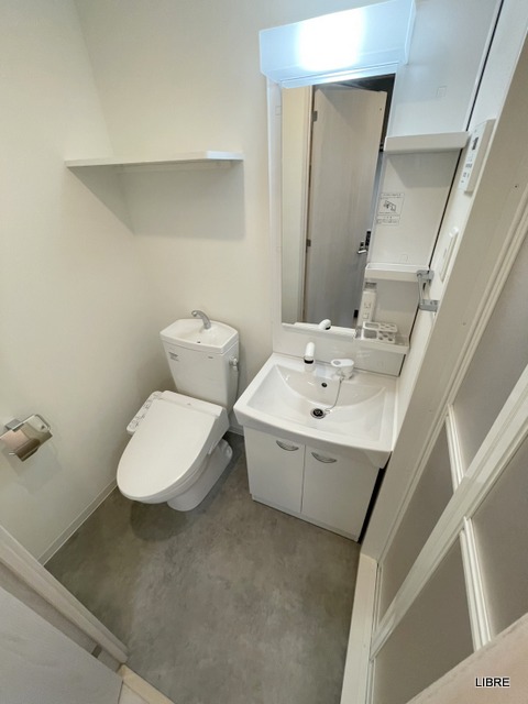 トイレ　同室タイプイメージ写真