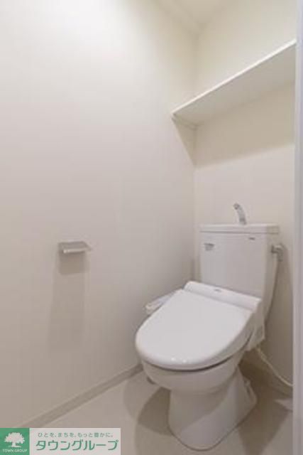 トイレ　※写真は同タイプ住戸です。