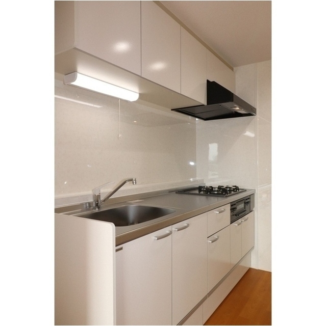 キッチン　同タイプ・別部屋画像