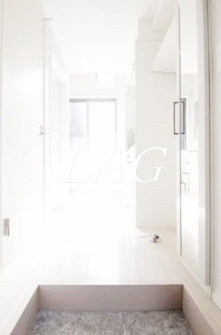 玄関　玄関です。