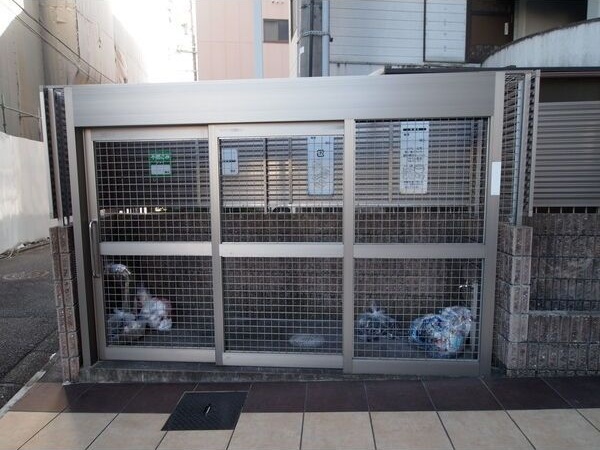 その他設備　専用ごみ置場