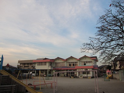 幼稚園・保育園　上大類こども園（幼稚園・保育園）まで1038m