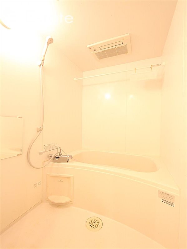 バス・シャワールーム　バスルーム