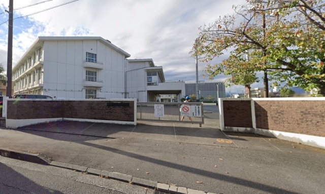 小学校　静岡市立宮竹小学校（小学校）まで1500m