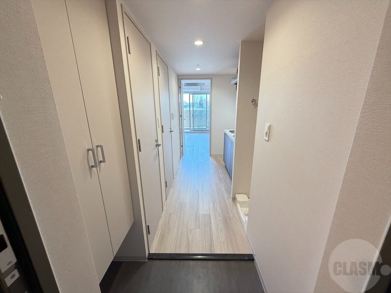 玄関　シューズボックスあります