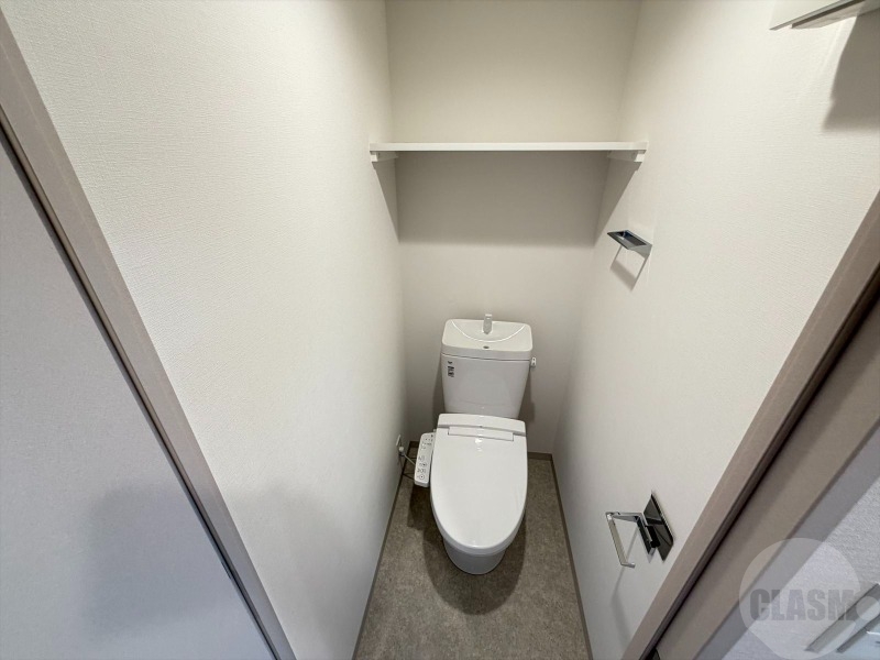 トイレ　温水洗浄便座