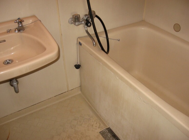 バス・シャワールーム　写真は同タイプ住居です。