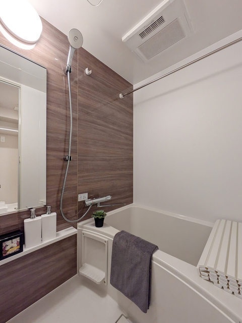 バス・シャワールーム