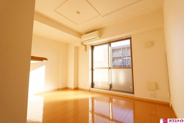 居室・リビング　☆南向きです☆