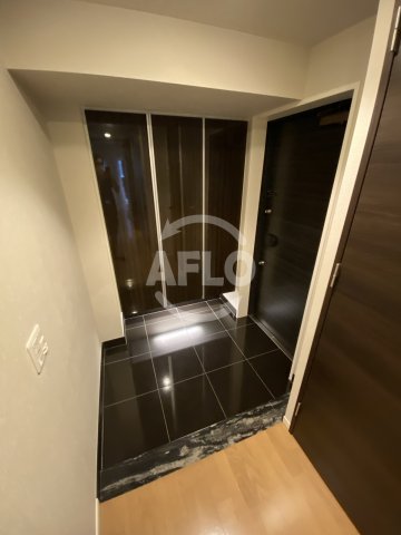 玄関　ディオ梅田　玄関