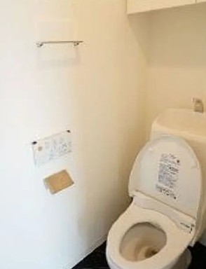 トイレ　トイレもきれいです