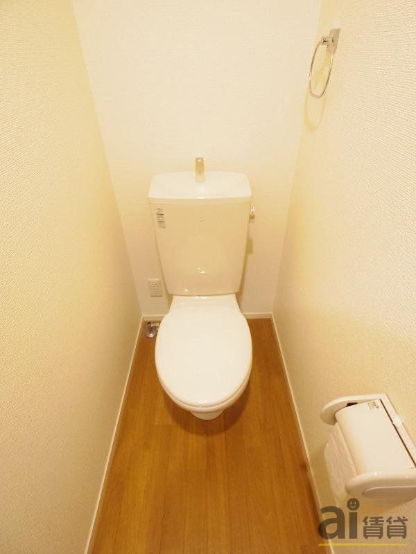 トイレ　～同仕様写真～