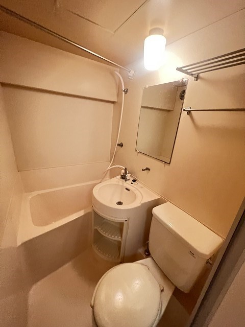 バス・シャワールーム　日々の暮らしに欠かせないお風呂です