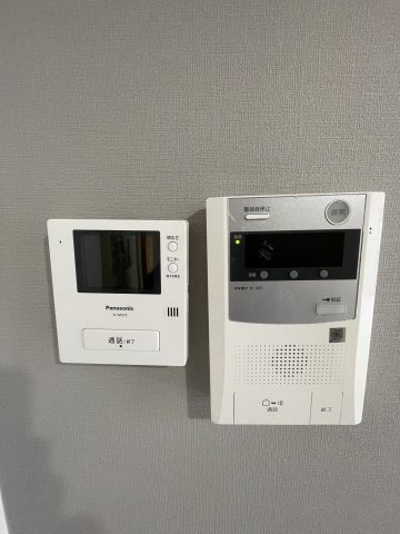 セキュリティ　TV付きインターホンです