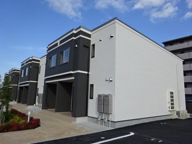 建物外観　外観写真（昼）